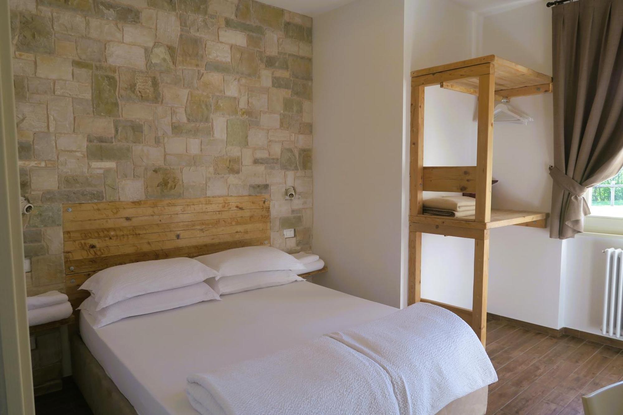 Aparthotel Oasi Da Vinci Tignale